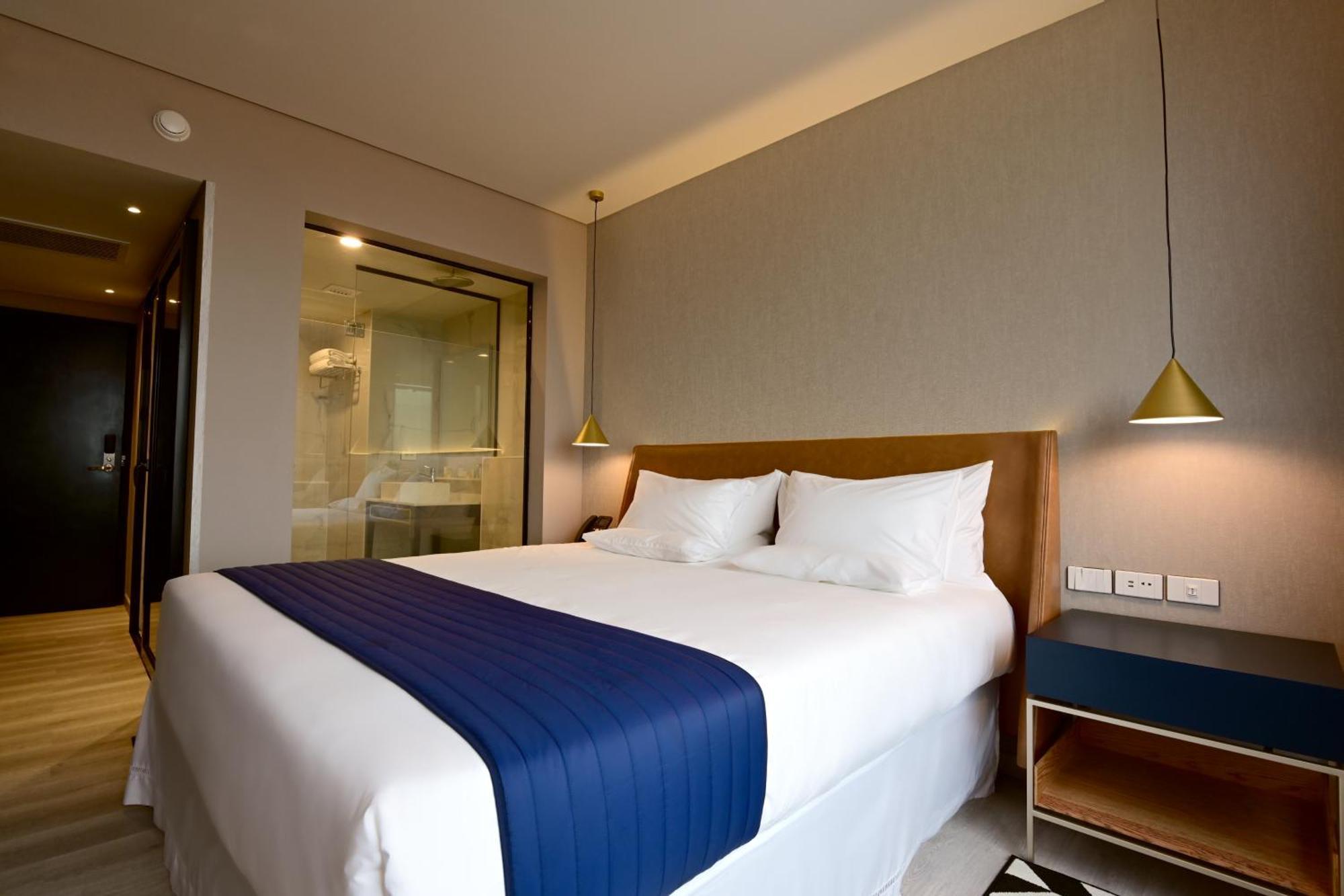 Novotel サンタ・クルス・デ・ラ・シエラ エクステリア 写真