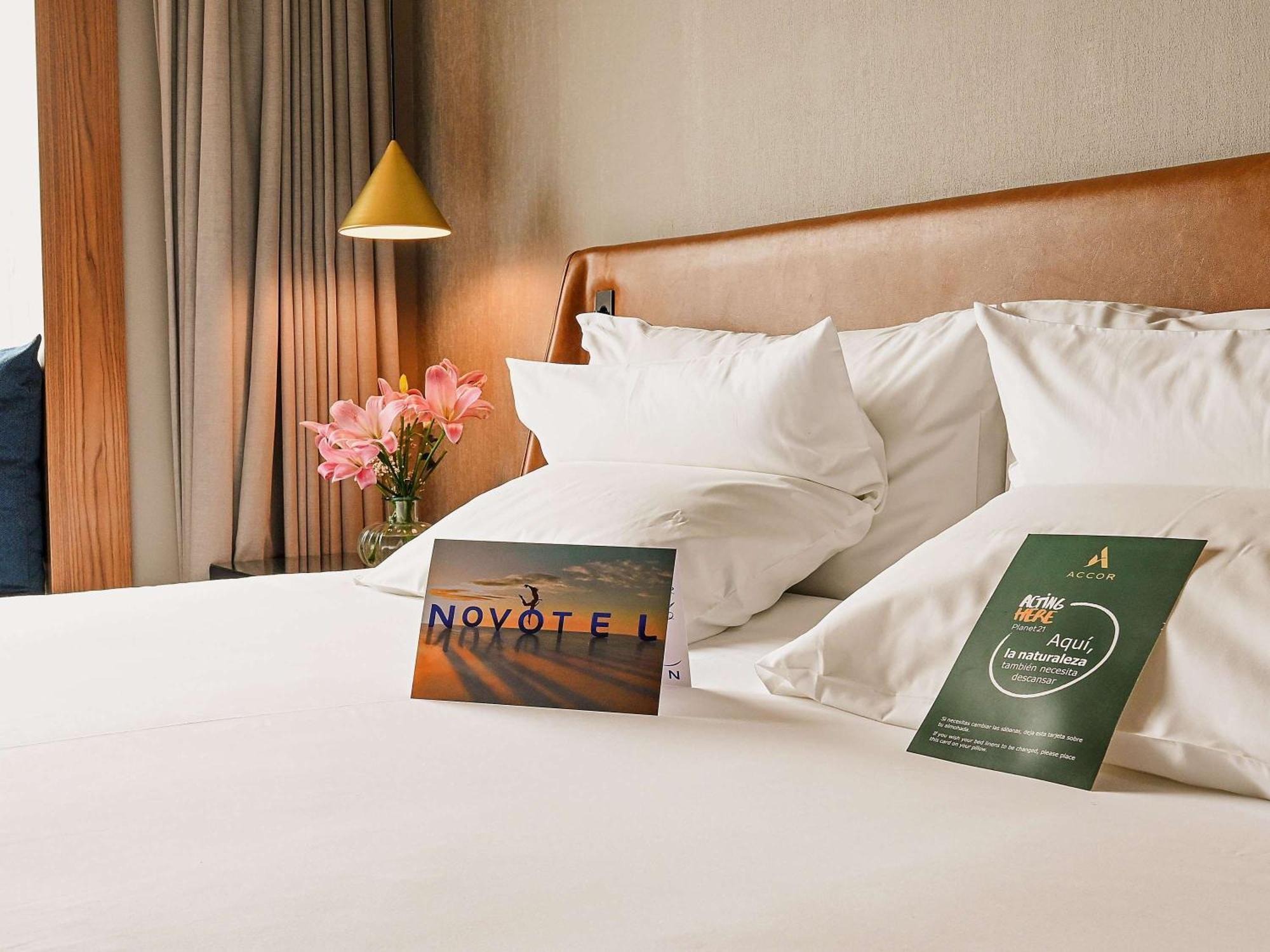 Novotel サンタ・クルス・デ・ラ・シエラ エクステリア 写真