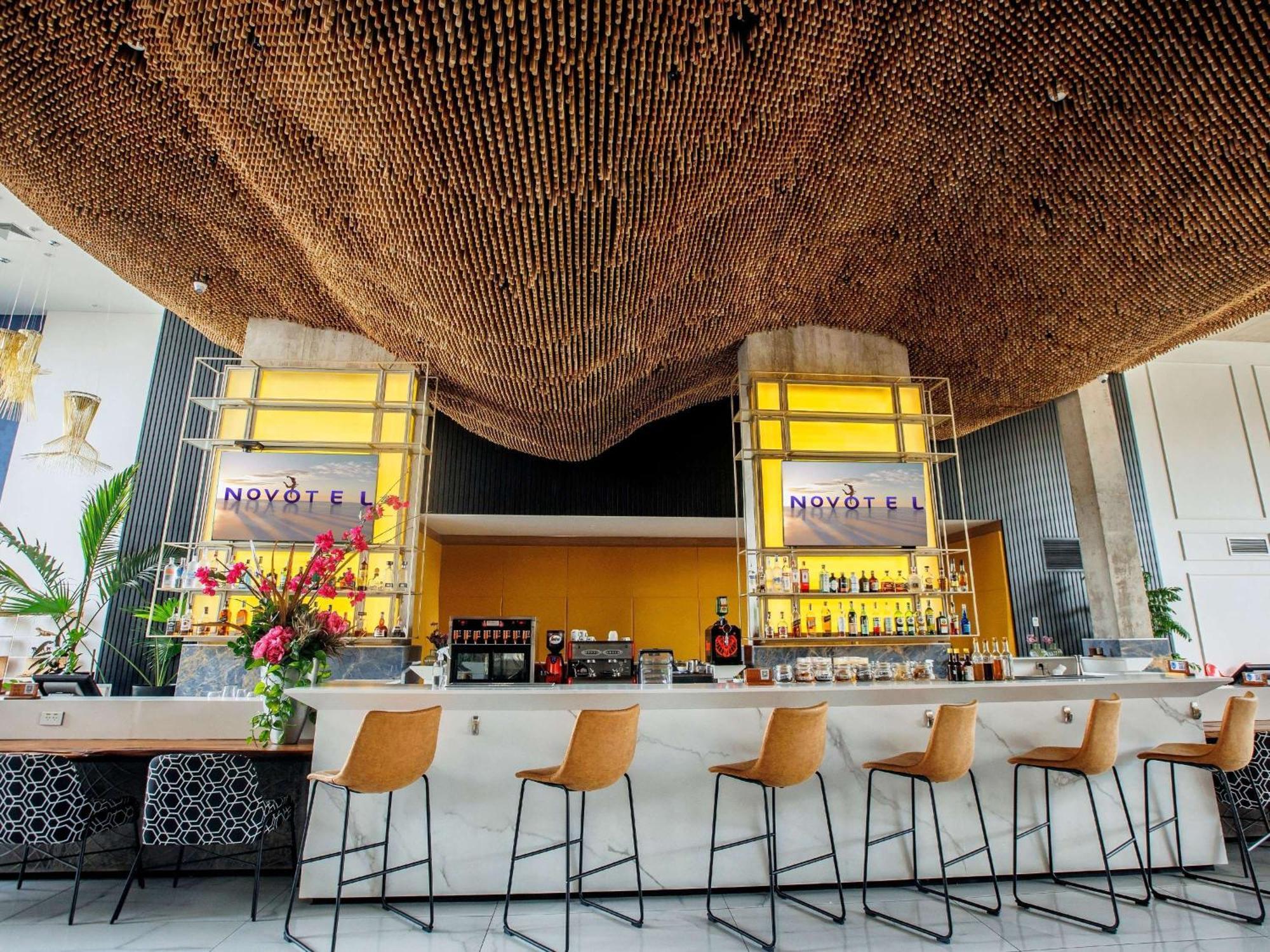 Novotel サンタ・クルス・デ・ラ・シエラ エクステリア 写真